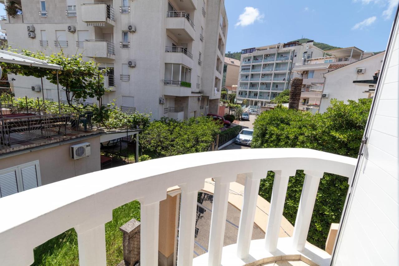 Hostel Budva